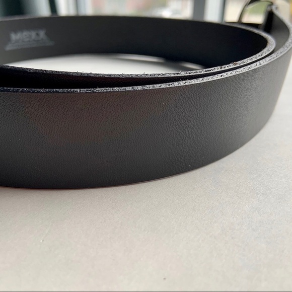 MEXX men’s black leather belt 🇨🇦 - Picture 3 of 6